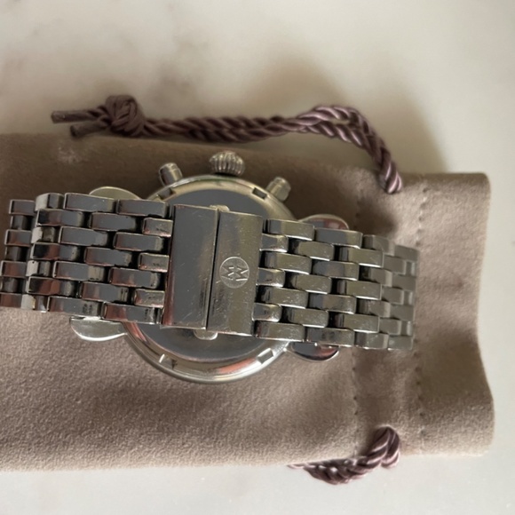 Watch - Picture 3 of 4